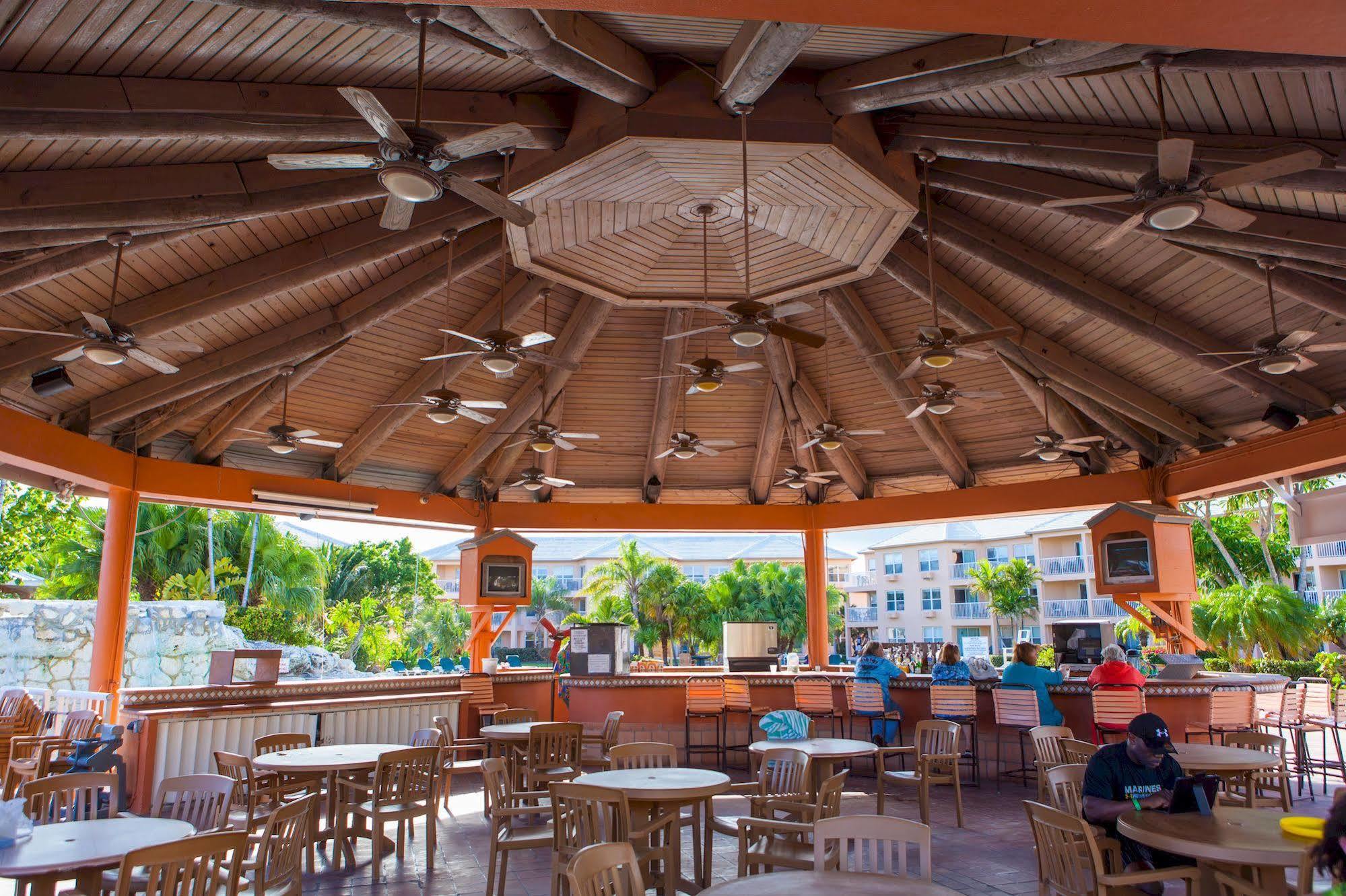 Island Seas Resort Freeport Esterno foto